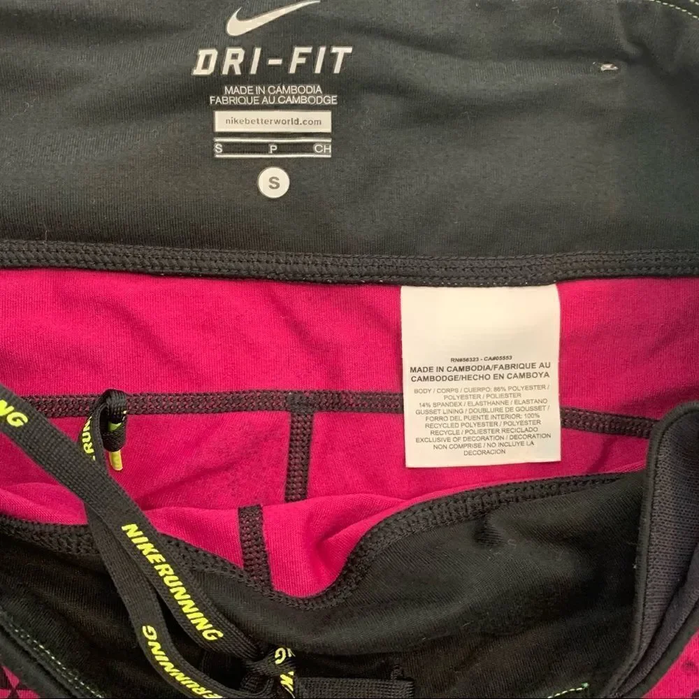 Nike Dry-Fit Running Athletic Crop Pants Pink & Black Dot Cano Women’s Small (S)